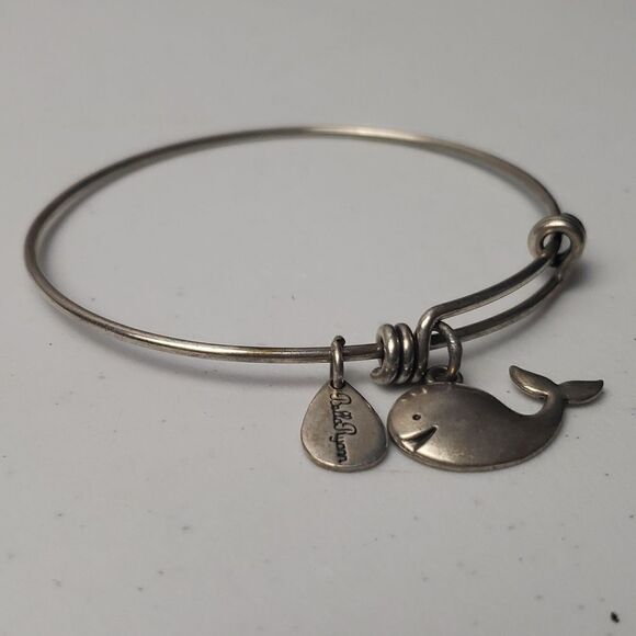 Bella Ryan Whale Bracelet - Picture 3 of 3